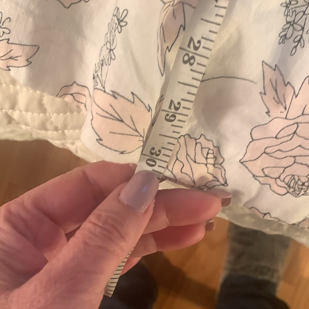 Hope and Henry girls dress. Cream w/ pink rose pattern. Ruffle top lined size 10 - Picture 9 of 14